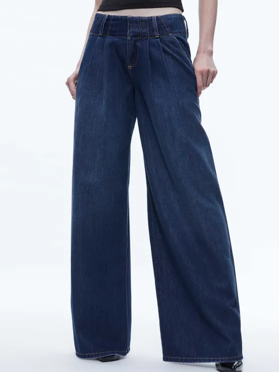 Women Alice and Olivia Anders Low Rise Pleated Jean