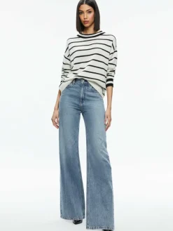 Women Alice and Olivia Fila Crewneck Pullover