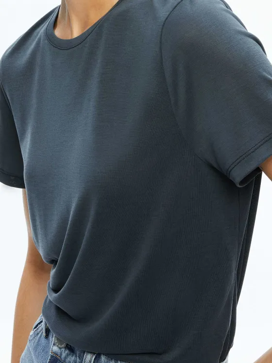 Women Alice and Olivia Perfect Tee