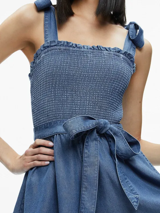 Women Alice and Olivia Roz Smocked Chambray Romper