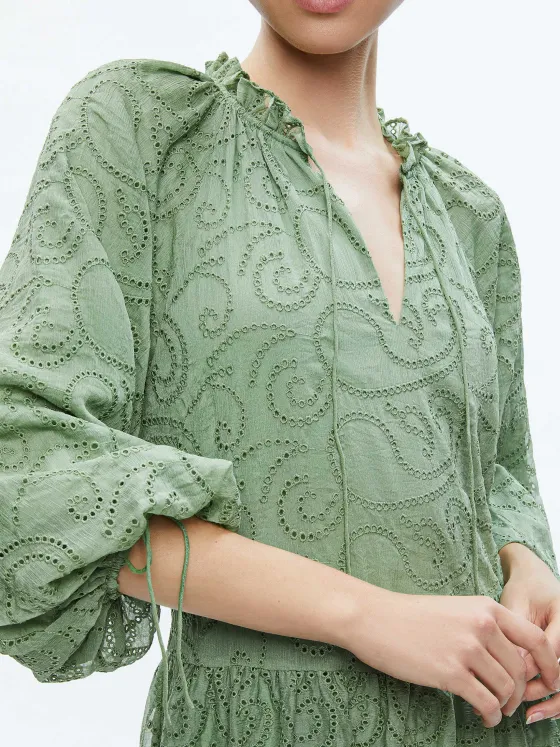 Women Alice and Olivia Sherrie Gathered Tunic Dress